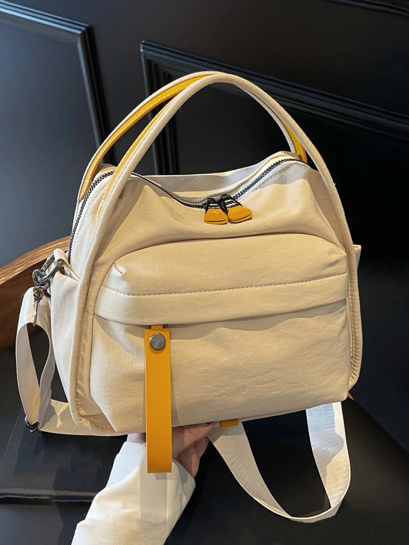 Ladies' elegant solid color shoulder bag, fashionable zipper All Match crossbody bag for daily use, simple solid color, casual trend versatile high-quality commuter shoulder bag, Fabric shoulder bags