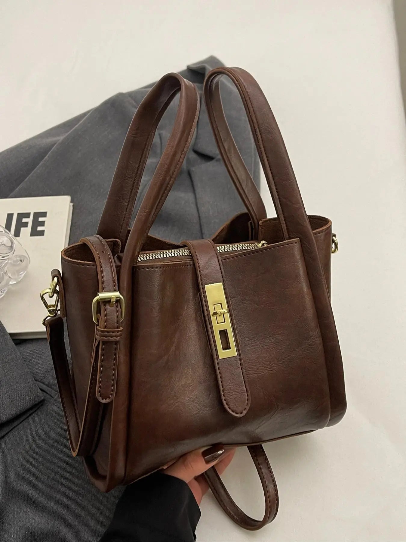 Women's elegant simple fashion handbag, fashionable retro bag, 25 fall&winter chic versatile handbag, mother-and-child bag, crossbody shoulder bag, suitable for daily and work use, commuting to work